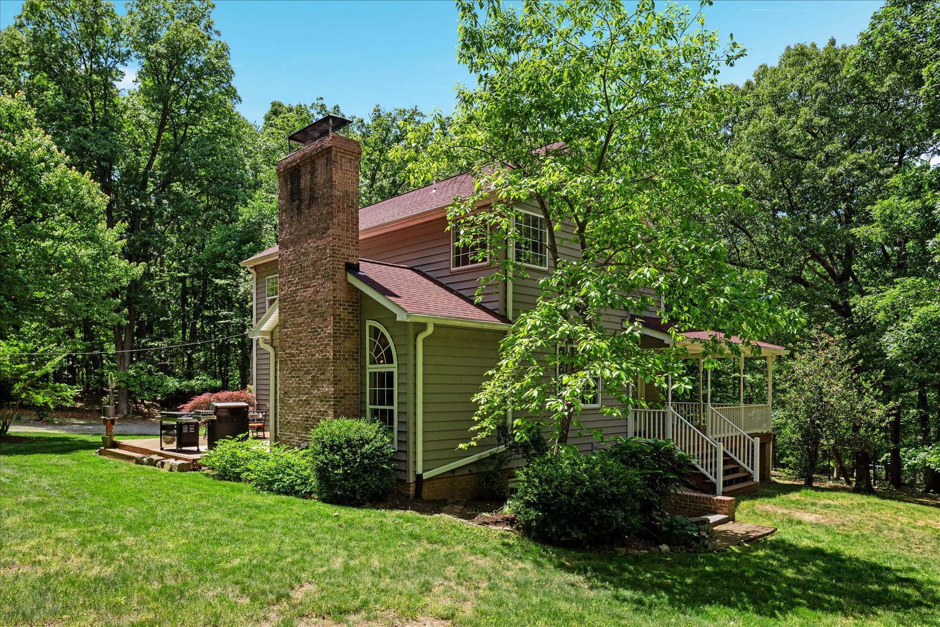 355 Duke Lane photo 14