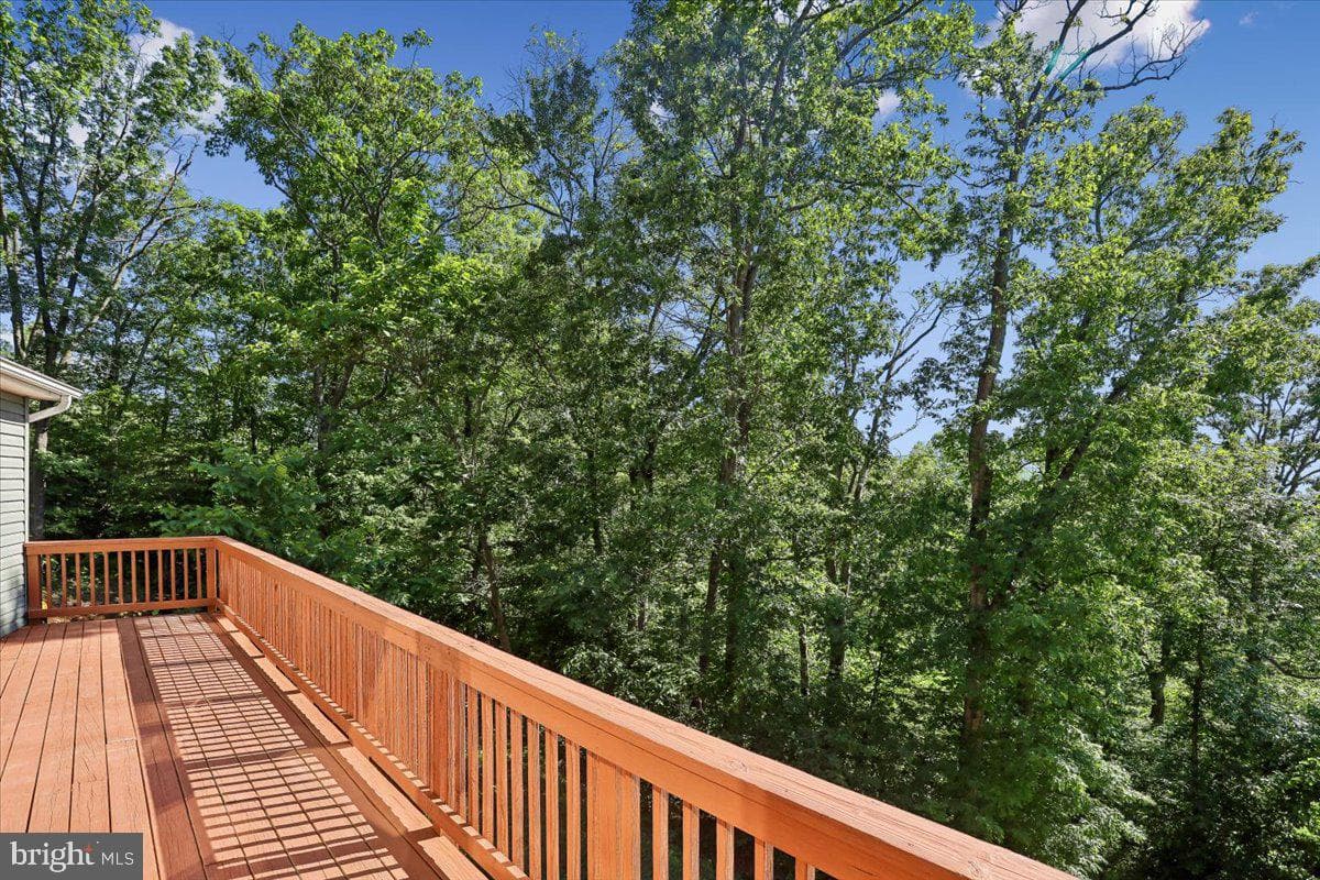 250 Lafayette Lane photo 33