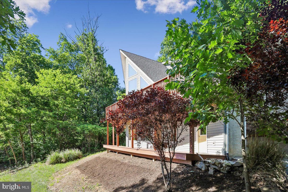 250 Lafayette Lane photo 35