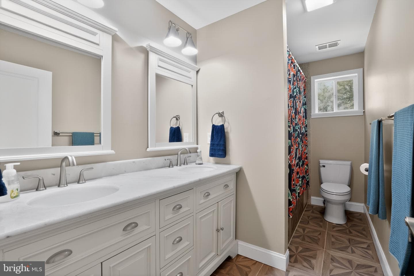77 Balsam Lane photo 35