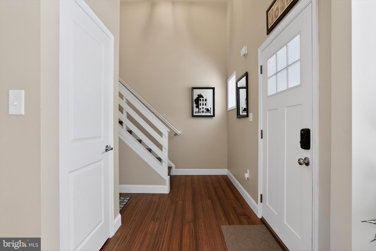 77 Balsam Lane photo 4