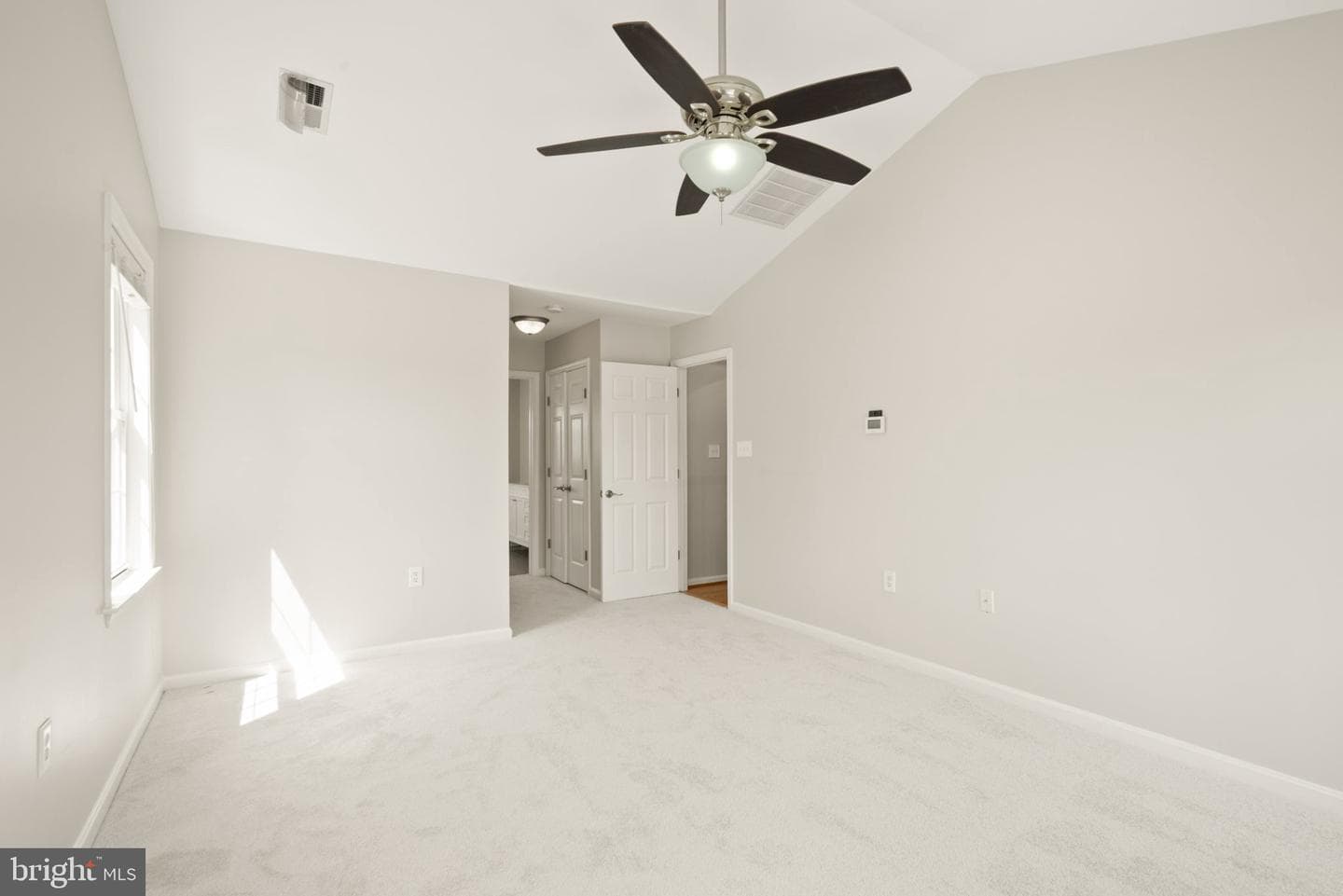 522 Mosby Boulevard photo 27