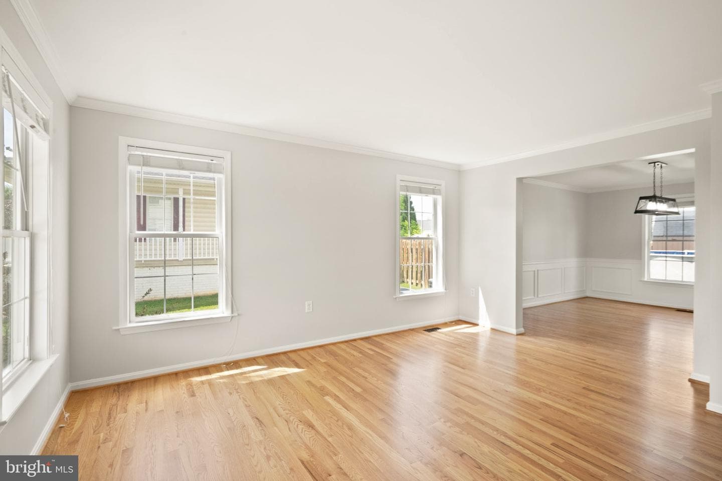 522 Mosby Boulevard photo 9