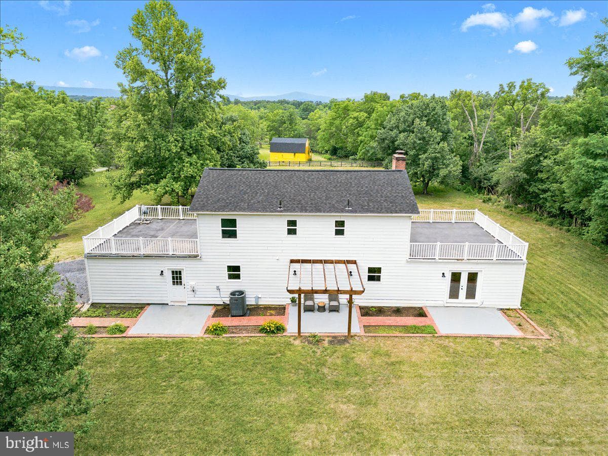 193 Marsh Lane photo 79