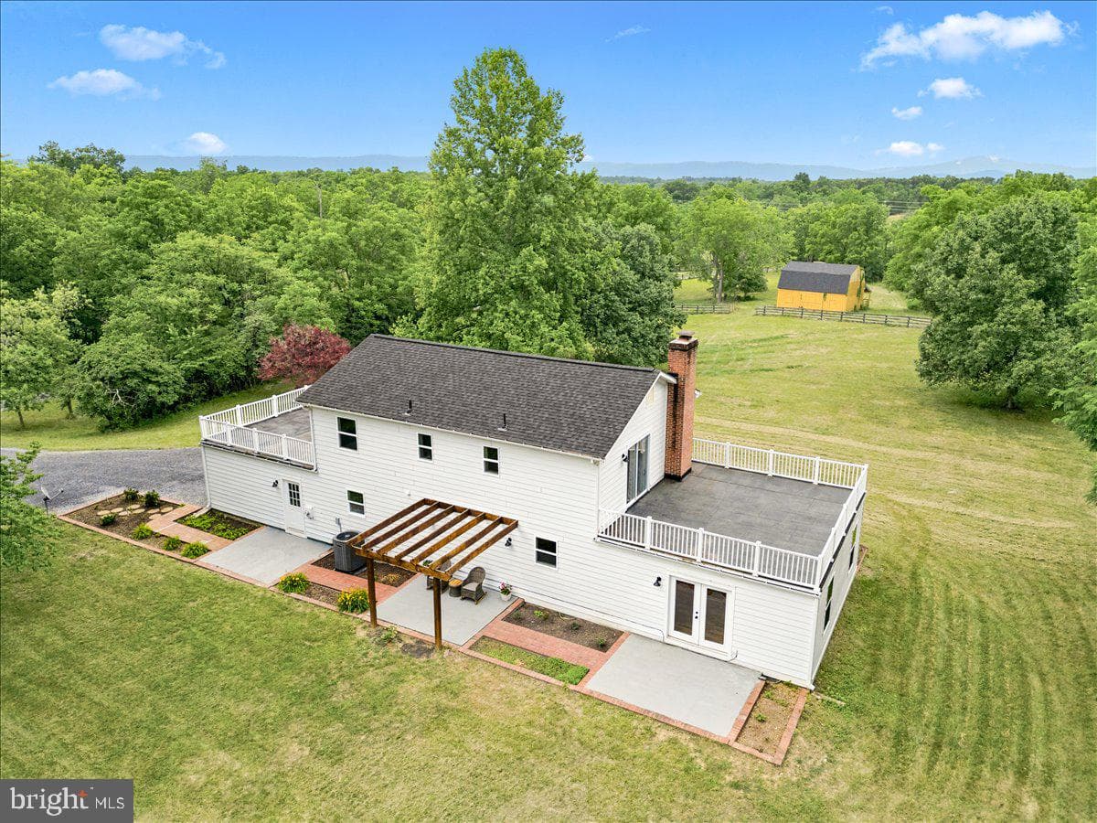 193 Marsh Lane photo 80