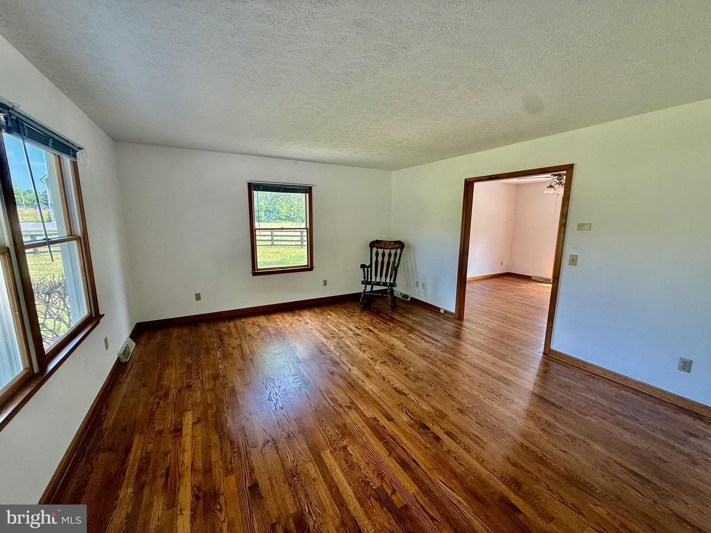 1503 Senseny photo 13