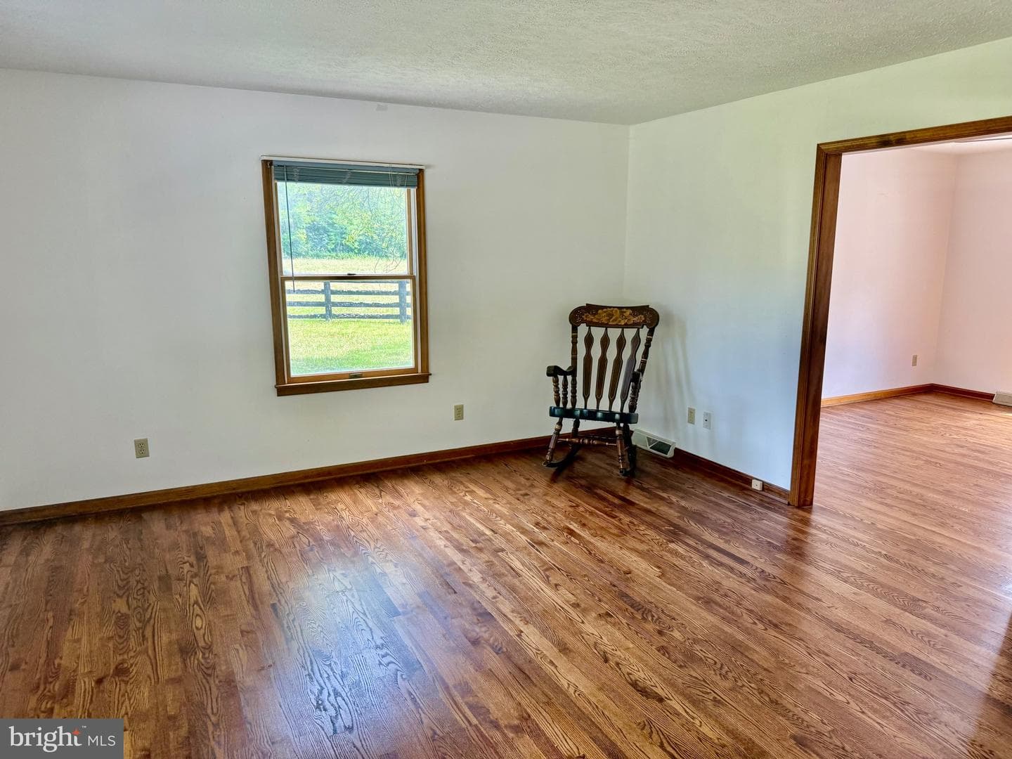 1503 Senseny photo 14
