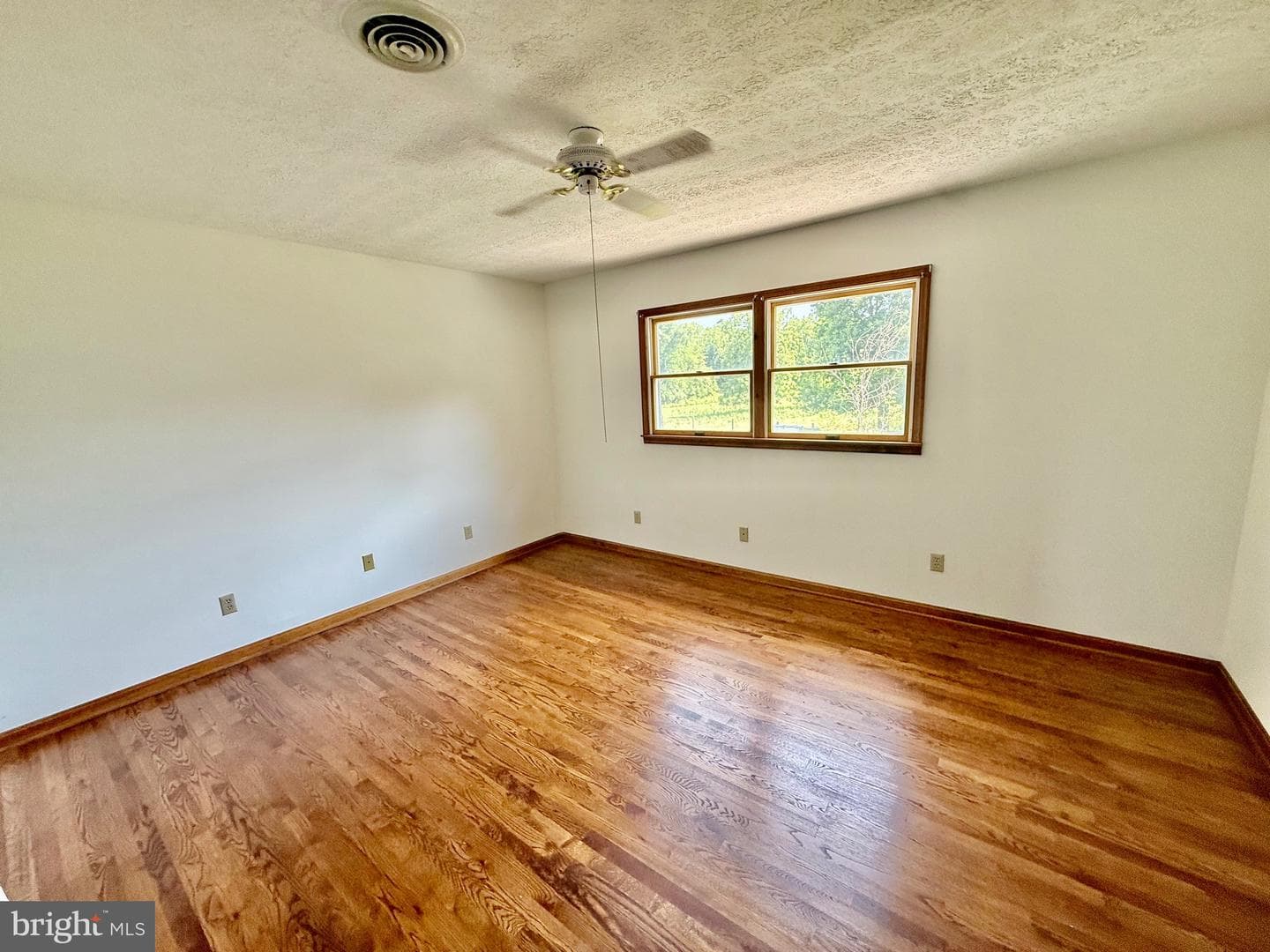 1503 Senseny photo 20