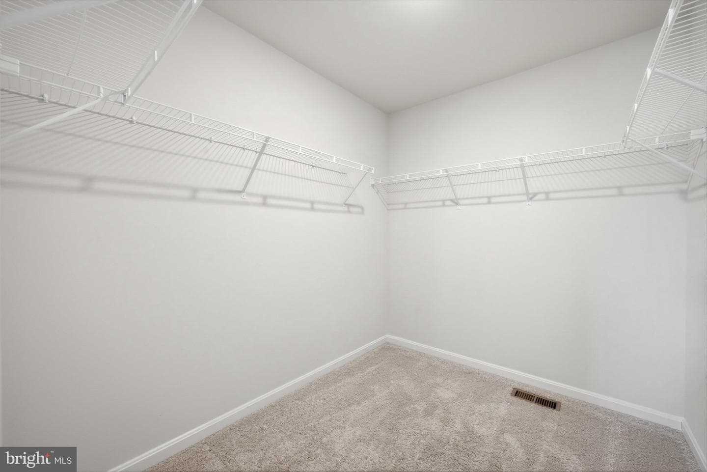 380 Norris Street photo 33