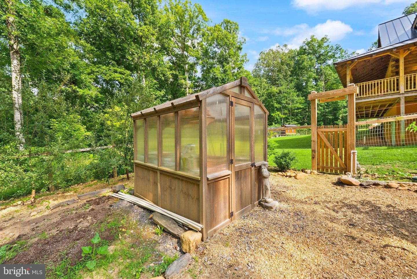 4020 Millwood Road photo 92