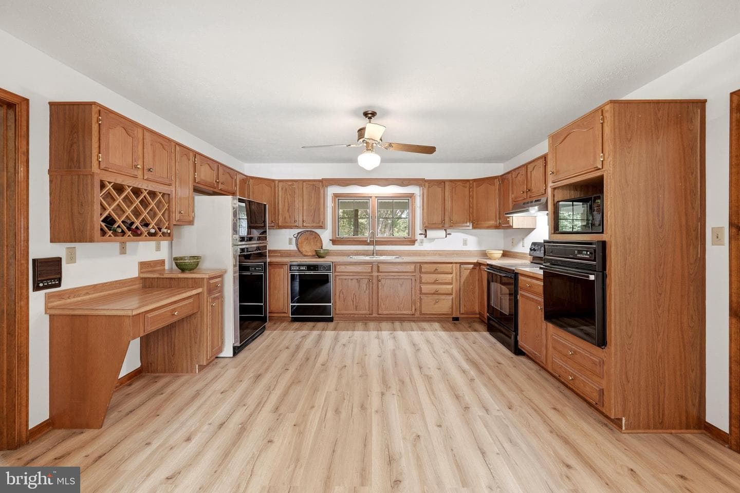 10393 Harry Byrd Highway photo 16