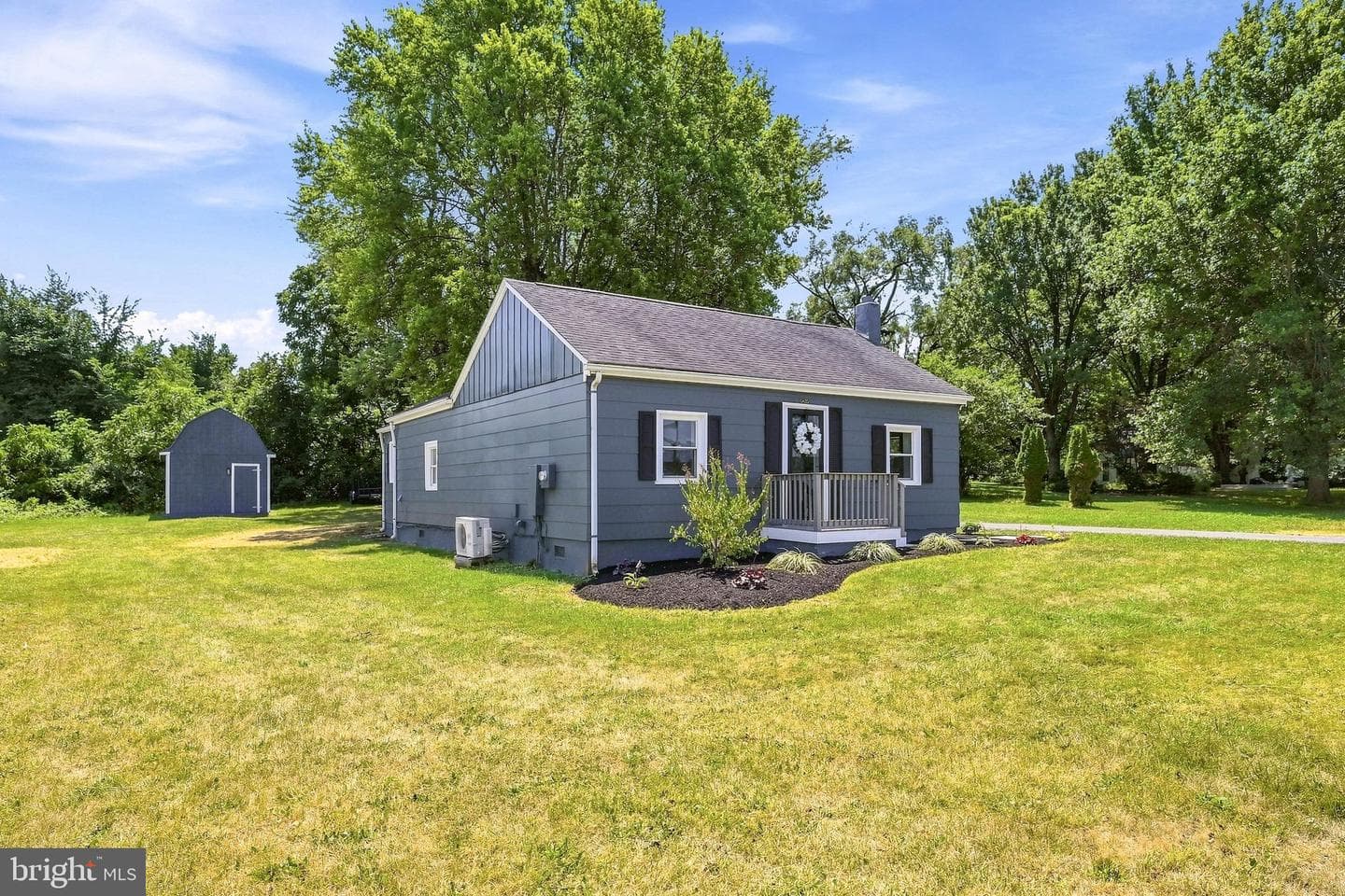 5835 Lord Fairfax Highway photo 28