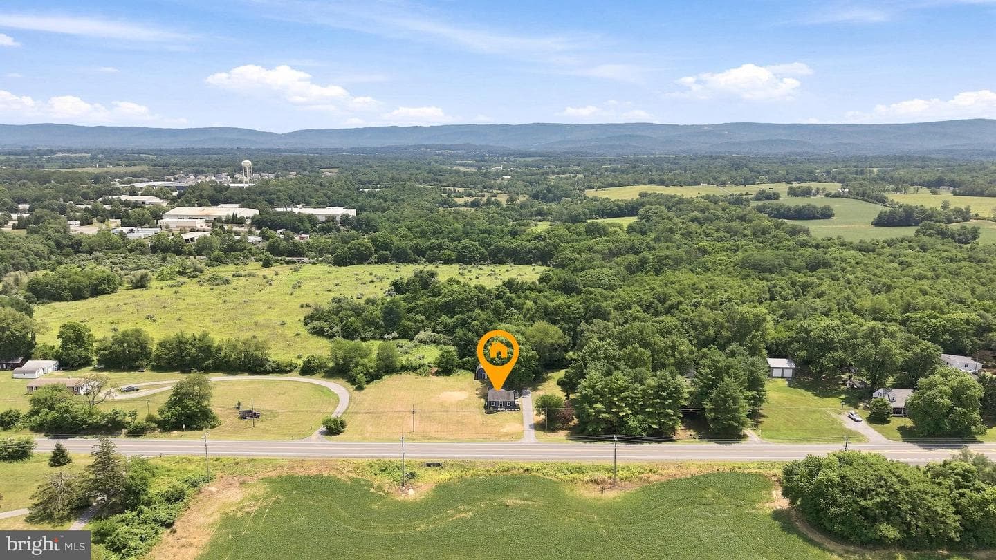 5835 Lord Fairfax Highway photo 34