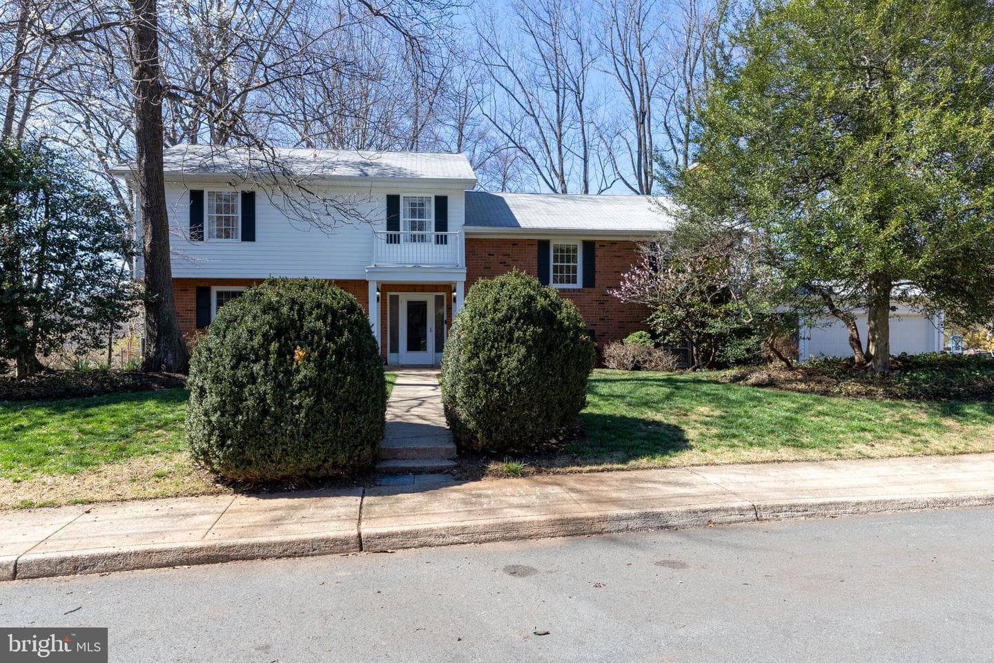 2513 Hillwood Pl photo 1