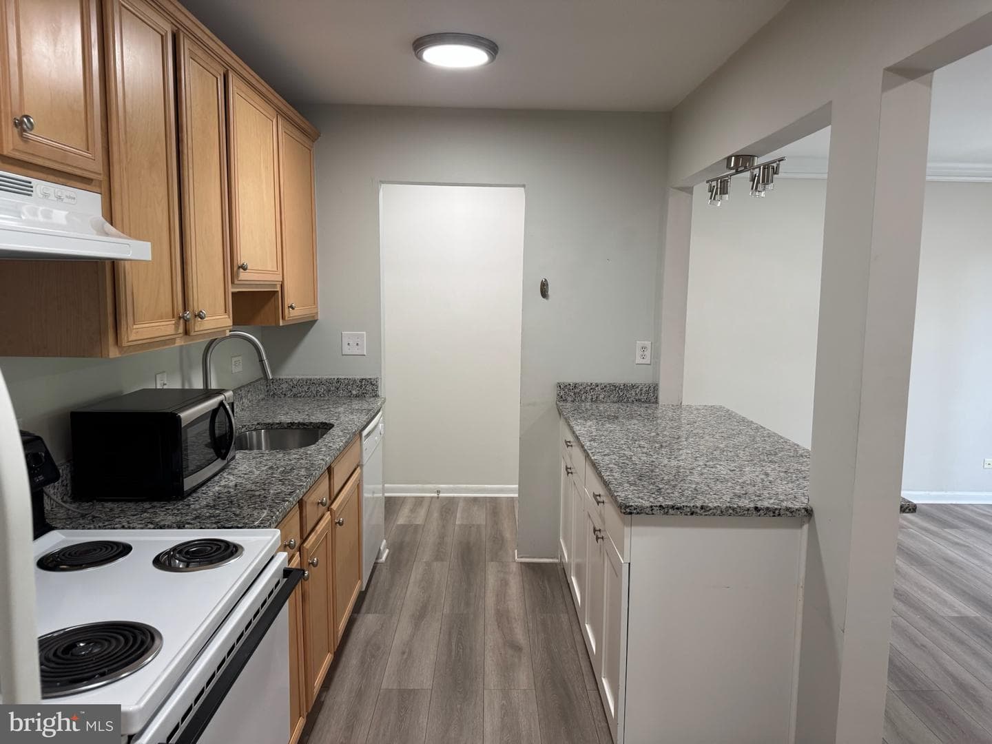 1800 Jefferson Park Avenue #91 photo 9