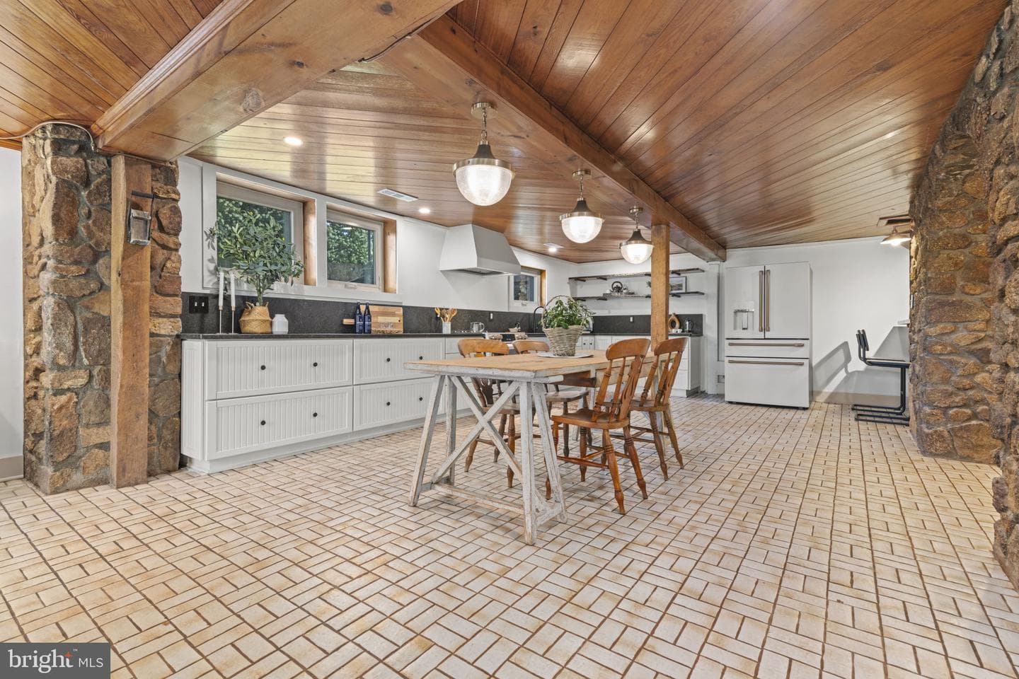 2206 Timberlake Dr. photo 61
