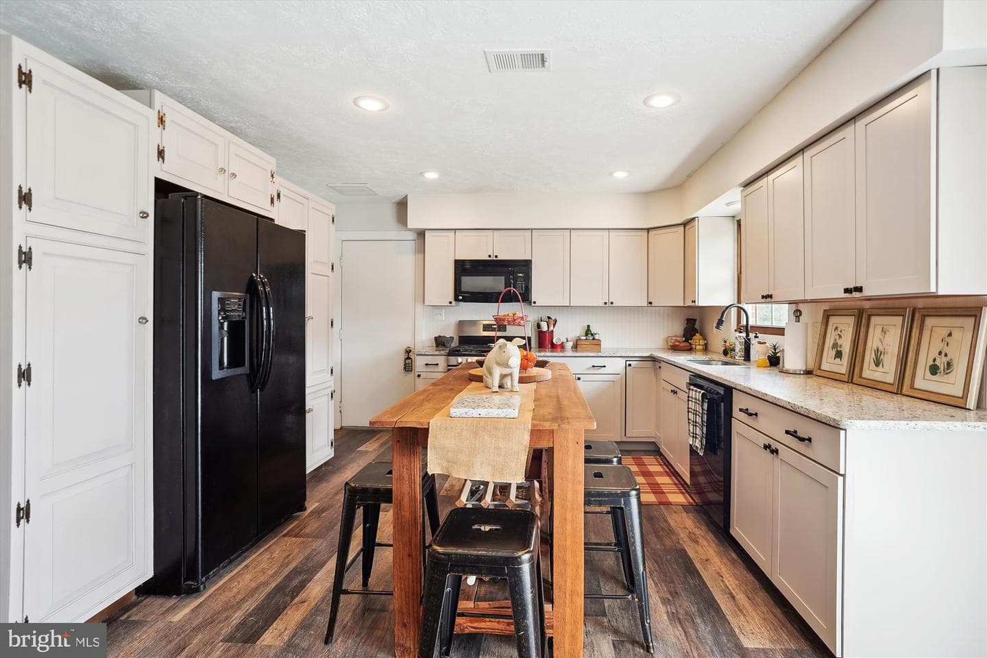1022 Shetley Road photo 47