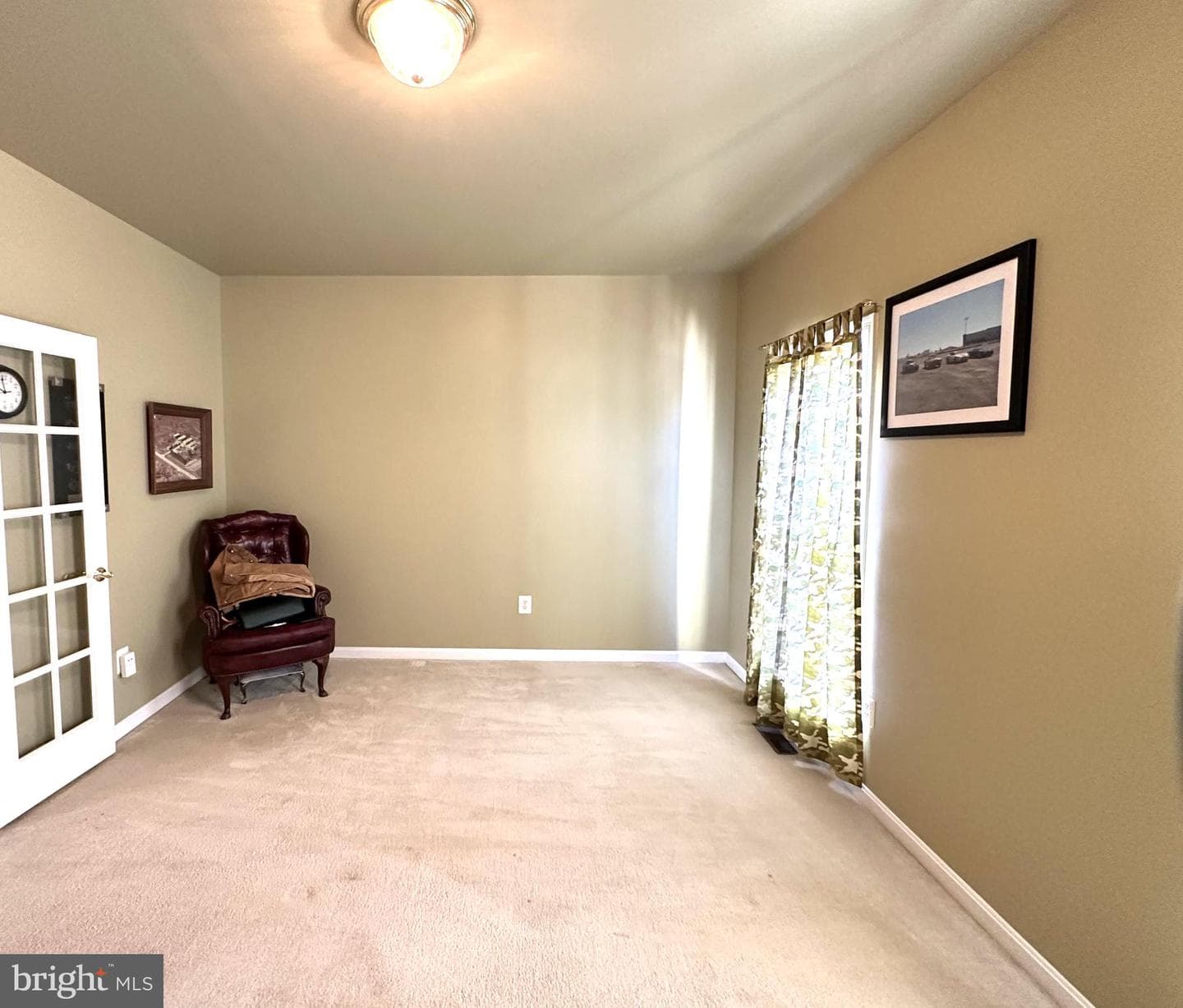 1076 Virginia Avenue photo 17