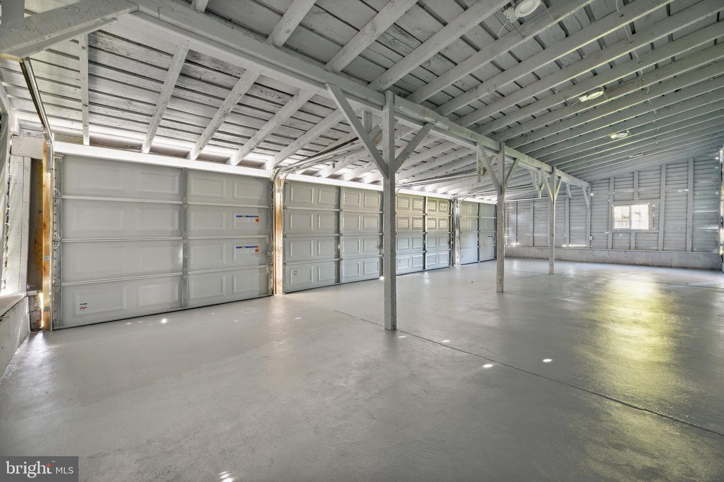 12122 Mitchell Road photo 57