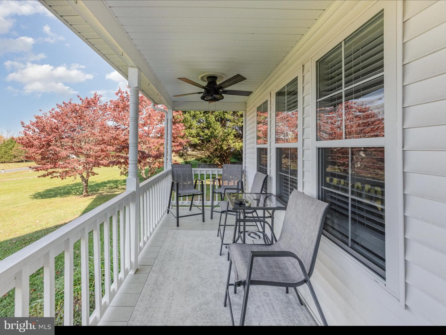 15872 Fox Chase Lane photo 19