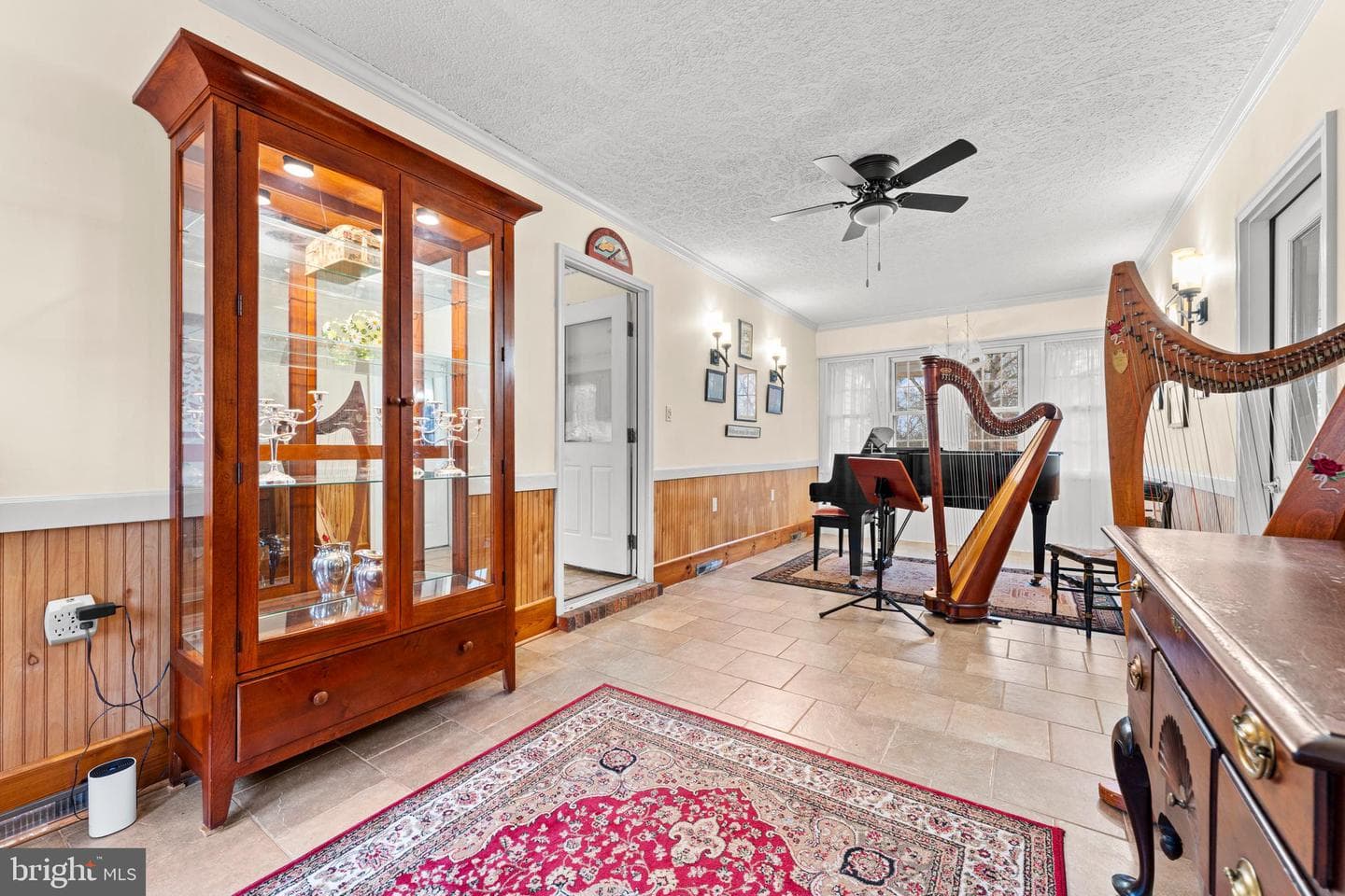 24060 Cedar Mountain Drive photo 2