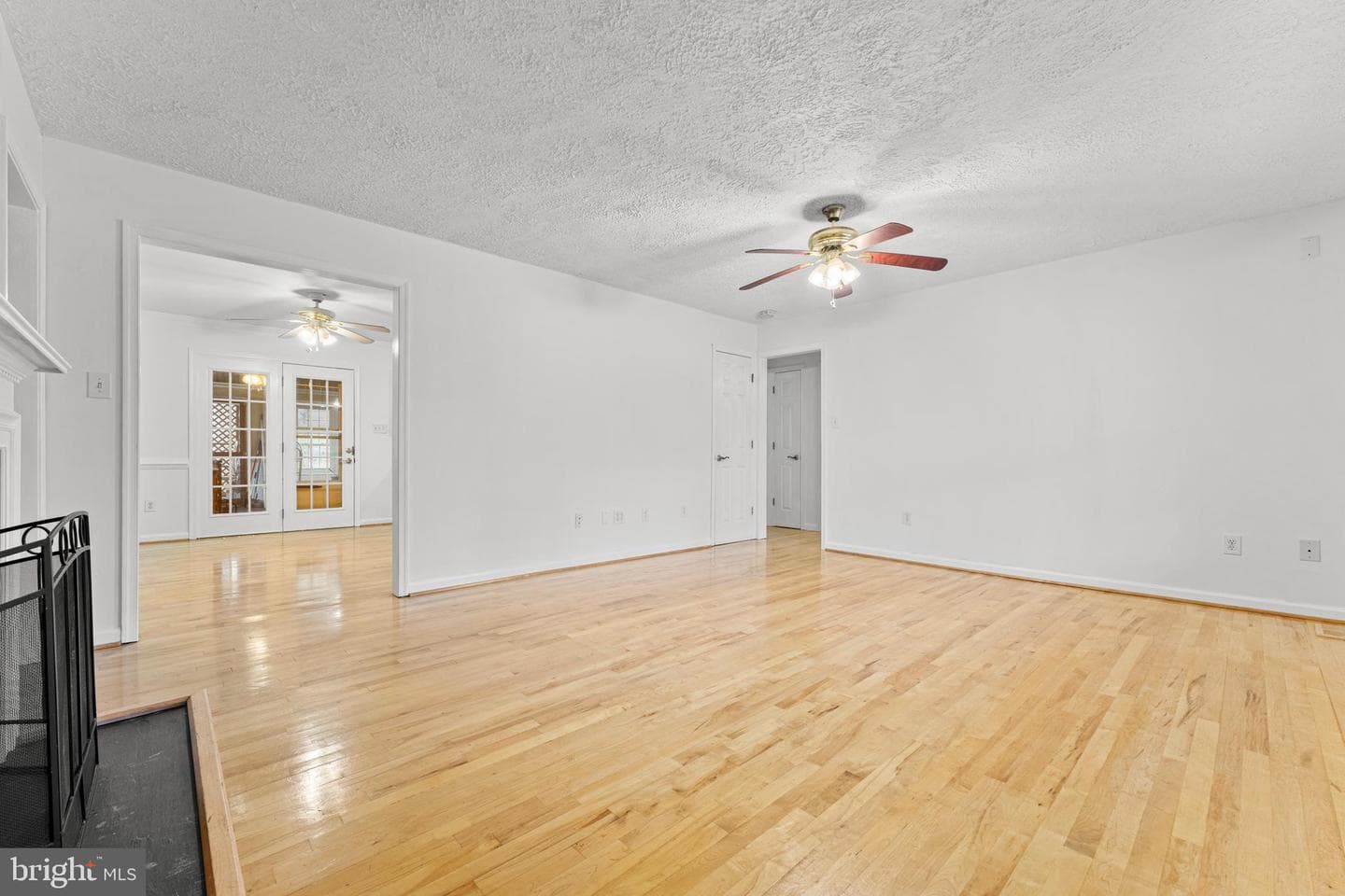 21322 Jennings Road photo 16