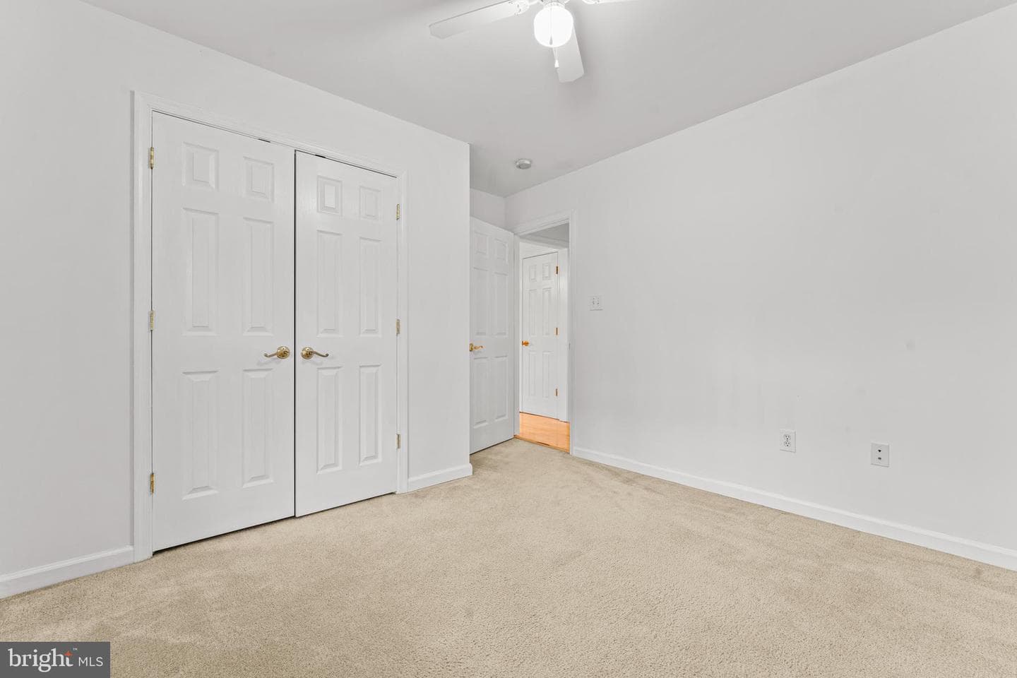 21322 Jennings Road photo 23