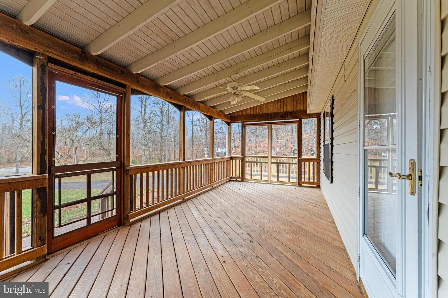 21322 Jennings Road photo 32