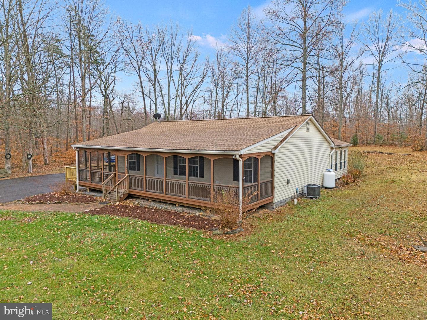 21322 Jennings Road photo 40