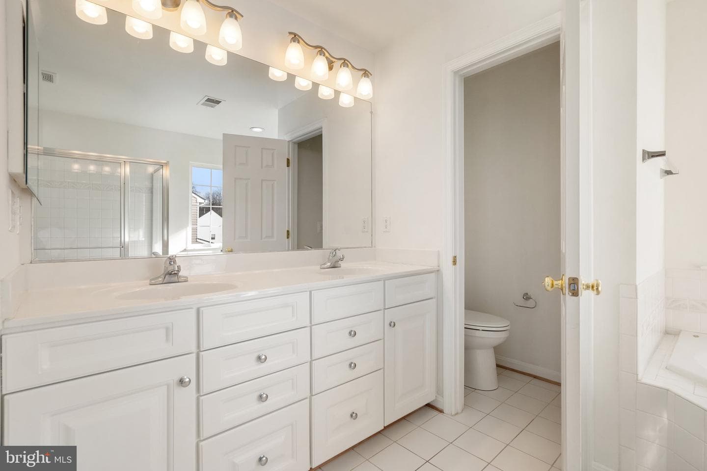 755 Holly Leaf Road photo 53