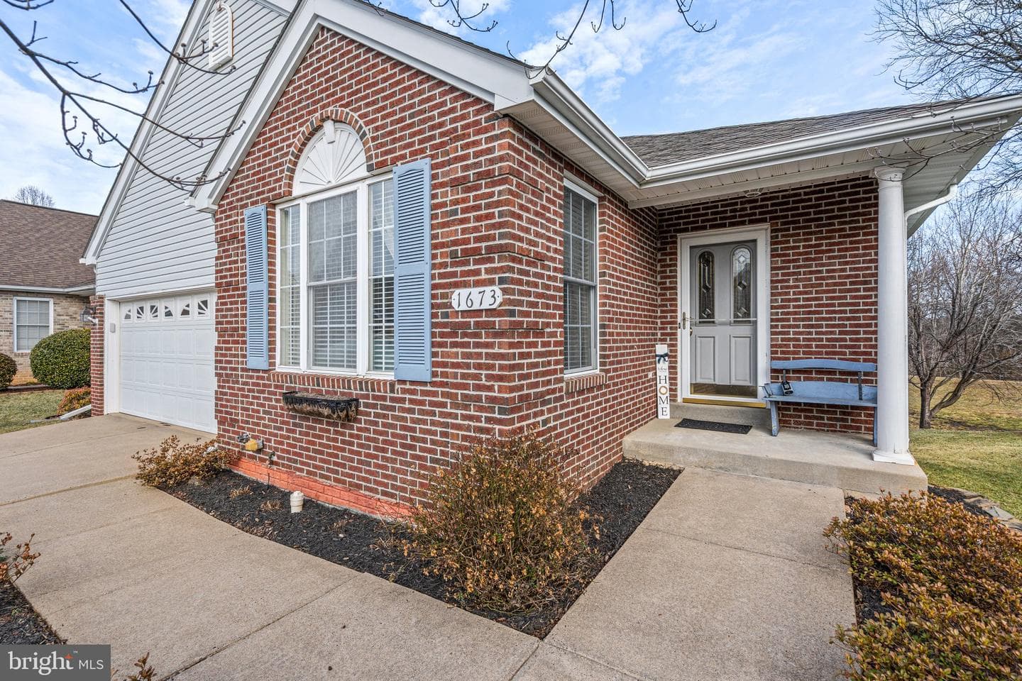 1673 Pin Oak Drive photo 4