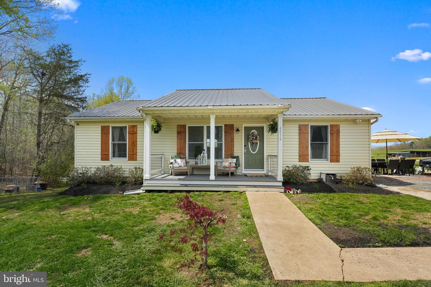 4016 Indian Run Road photo 1