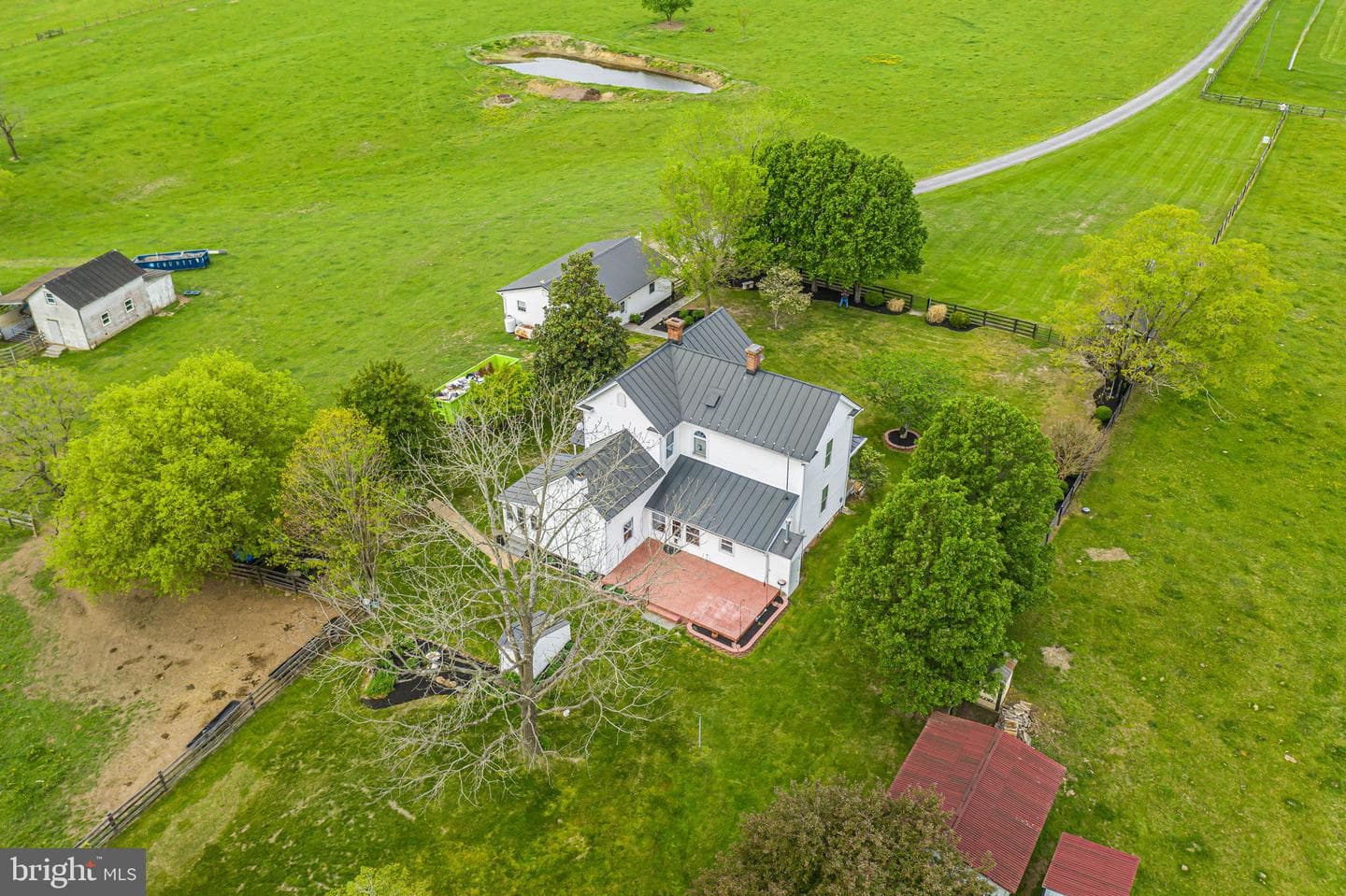 18061 Youngs Lane photo 68