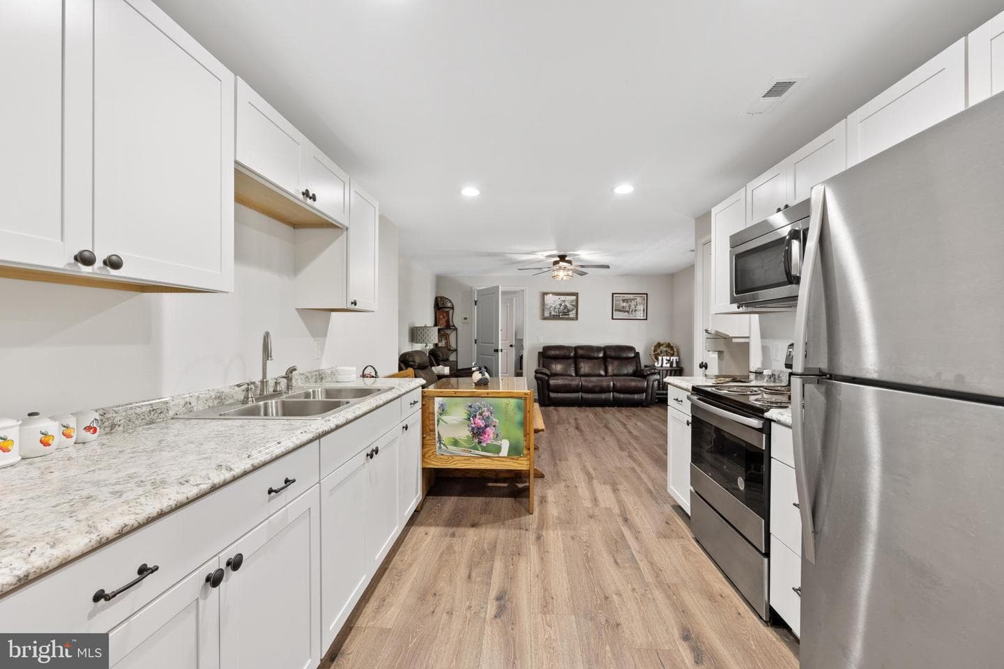 17114 Reid Hill photo 35