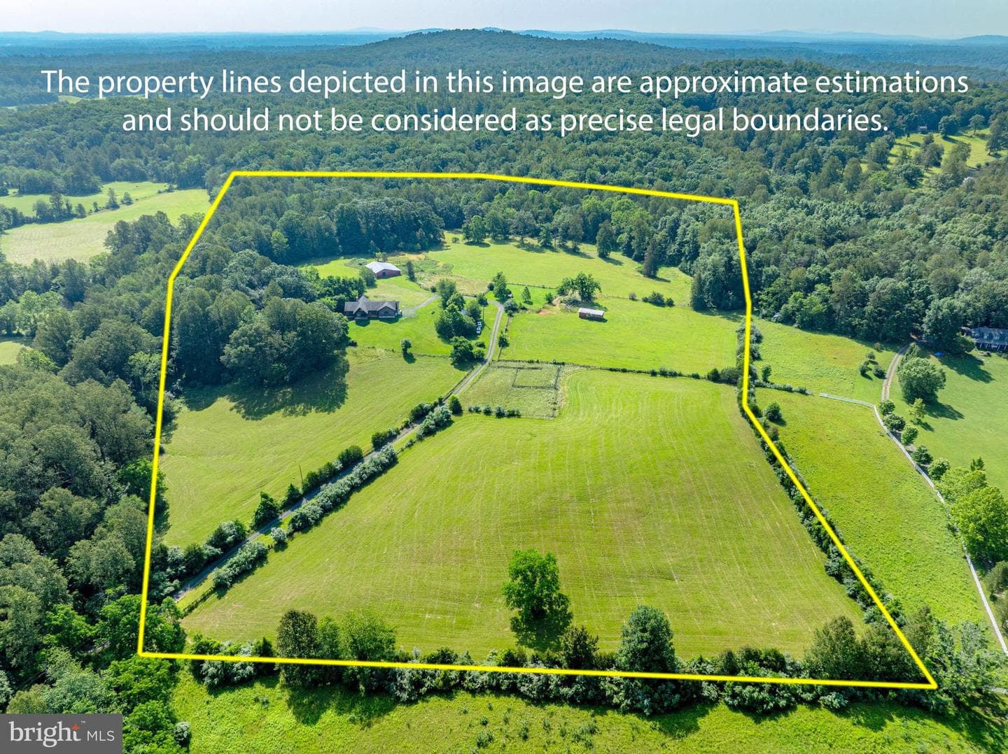 2250 Emerald Hill Road photo 2