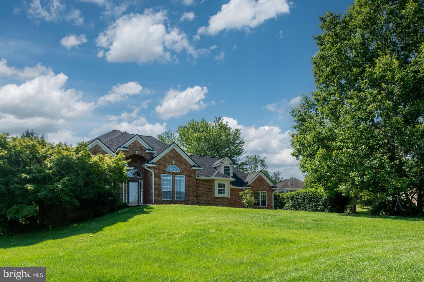 18894 Equestrian Lane photo 4