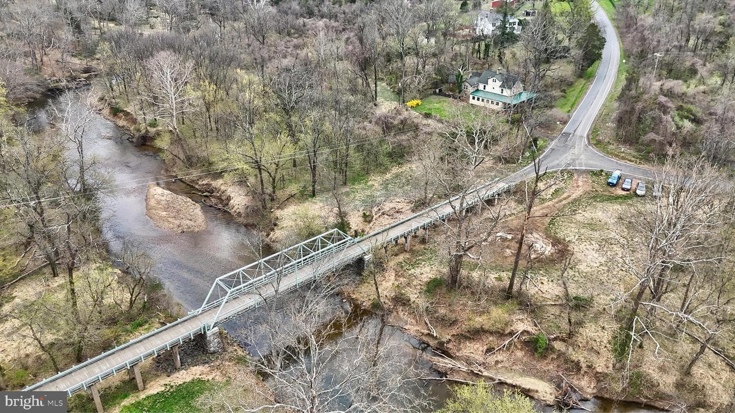 329 Old Bridge Road photo 78