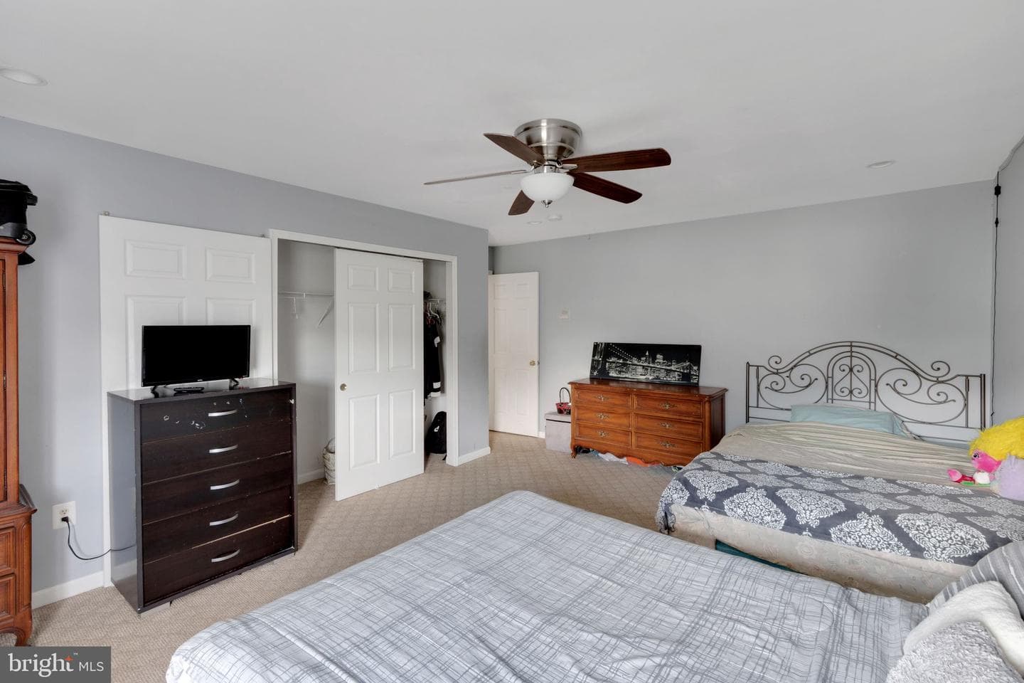 937 Lakewood Circle photo 30