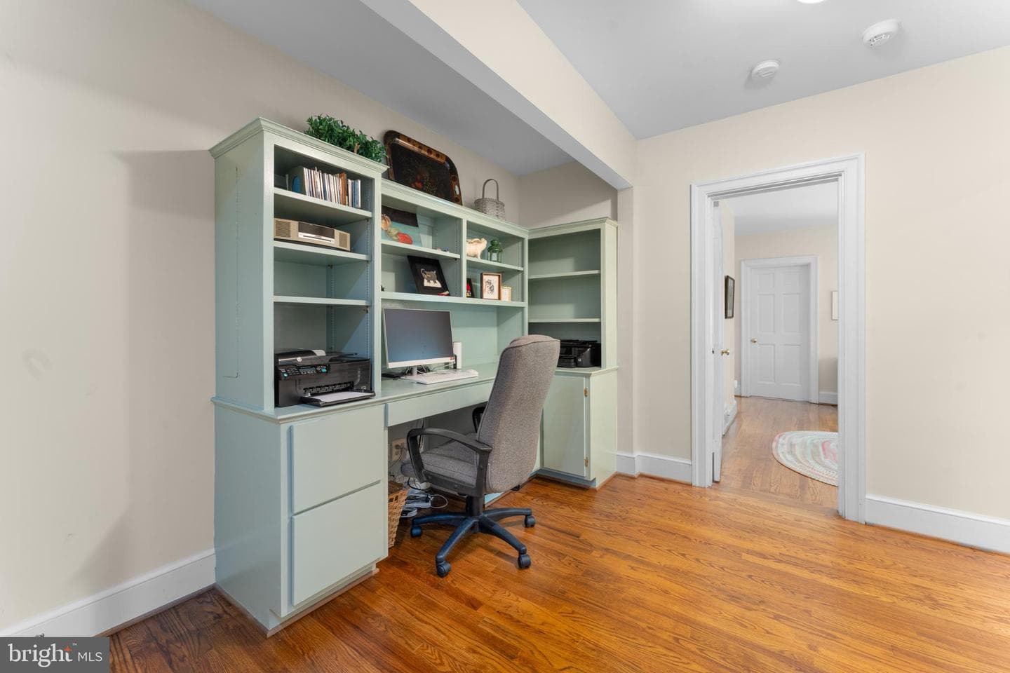 710 Zeuswyn Drive photo 23