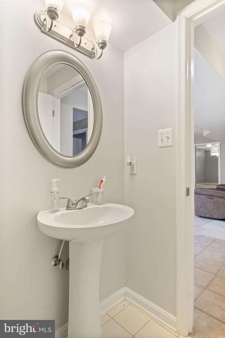 540 Greenbriar Drive photo 41