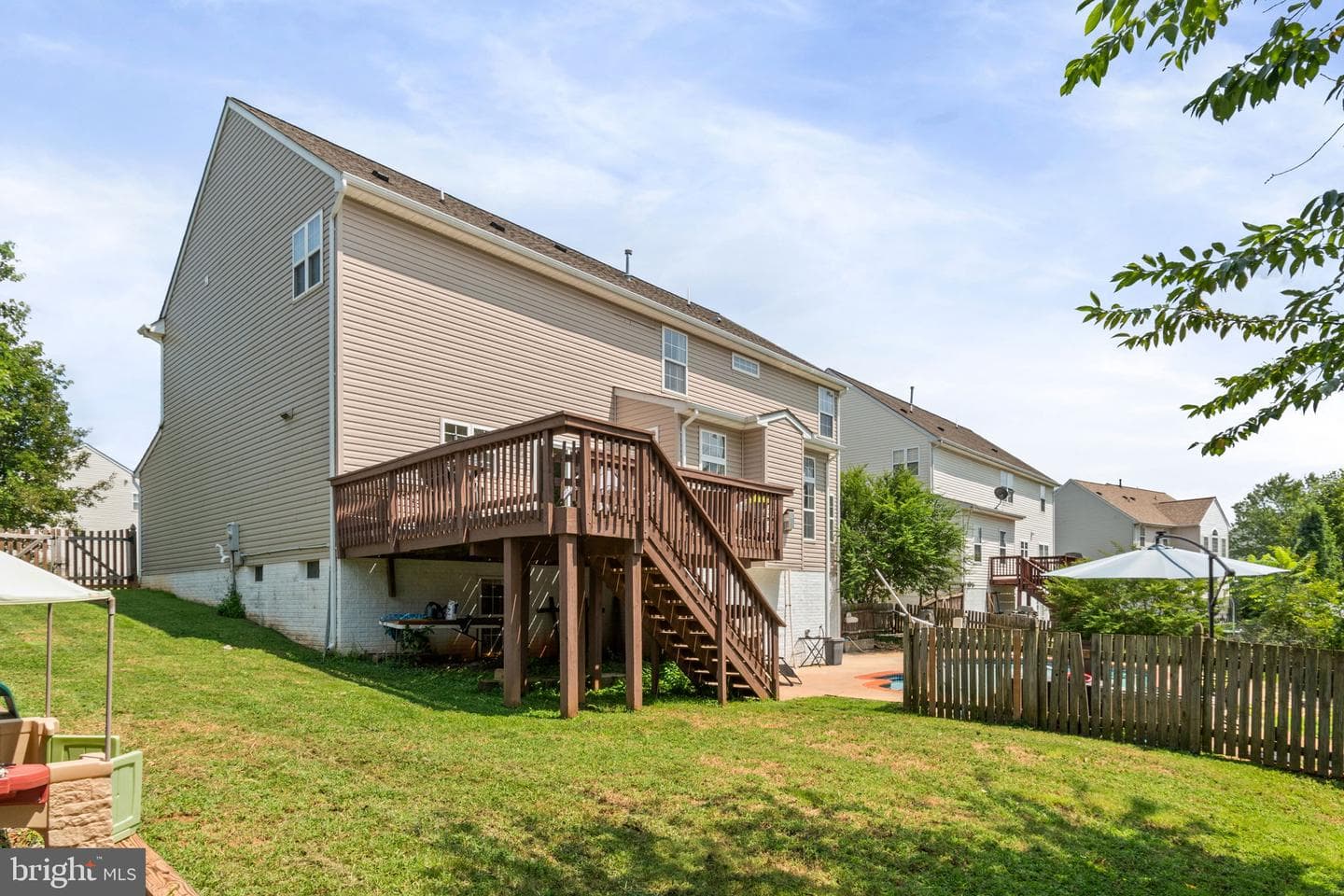 540 Greenbriar Drive photo 53