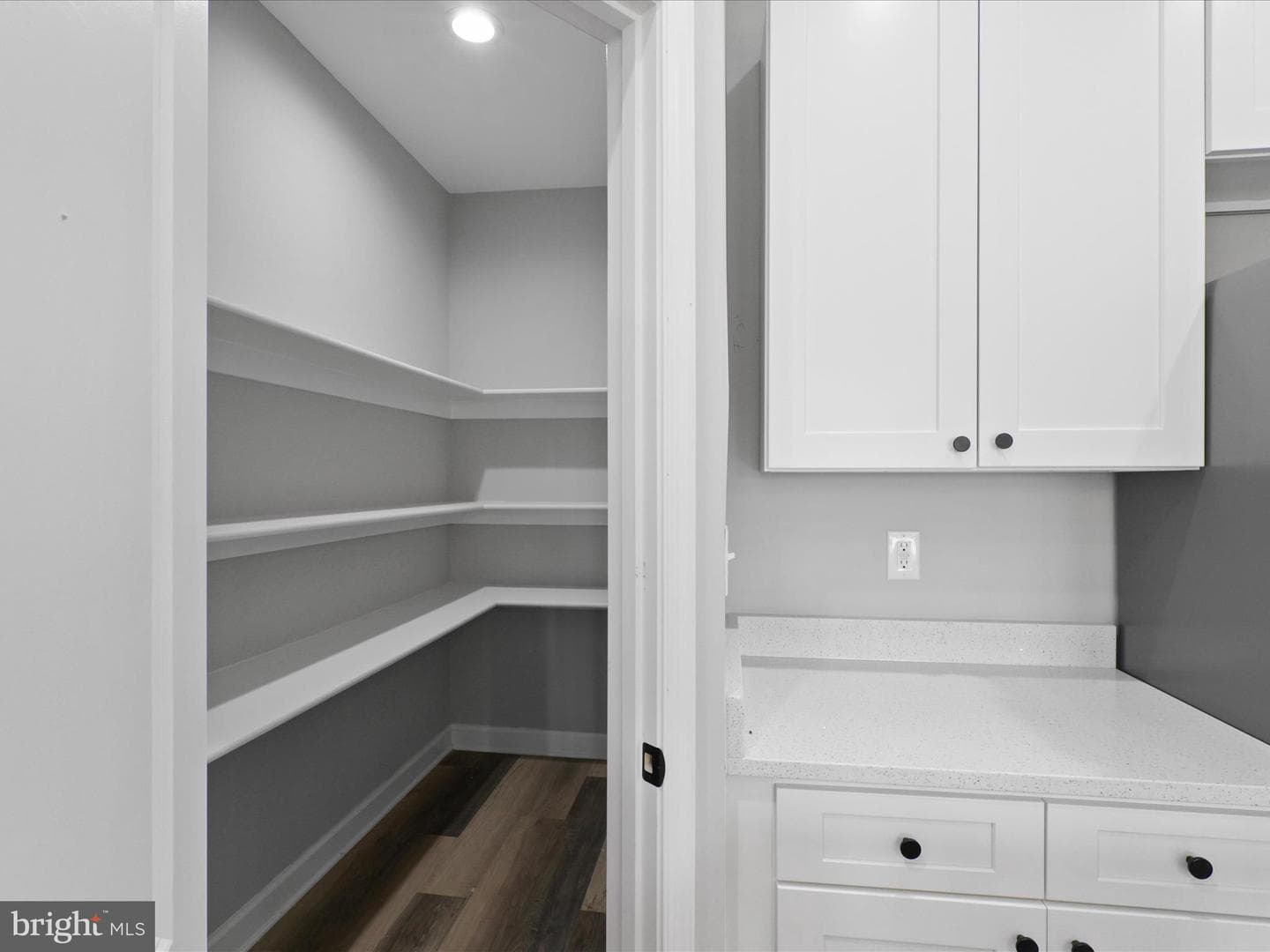 15477 Norman Road photo 23