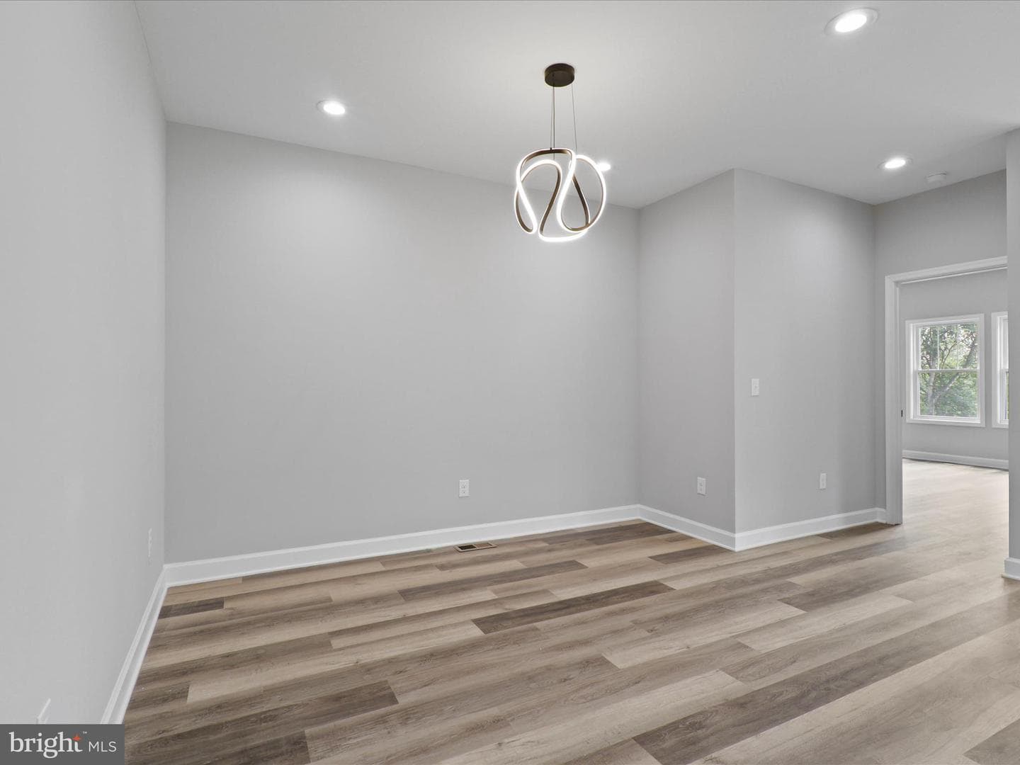 15477 Norman Road photo 26