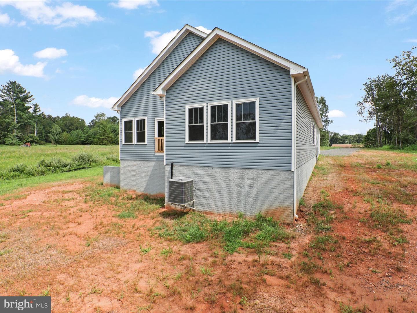 15477 Norman Road photo 54