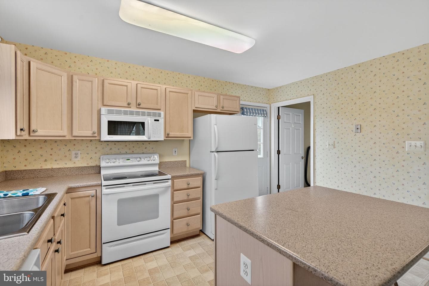 13537 Spotswood Way photo 45