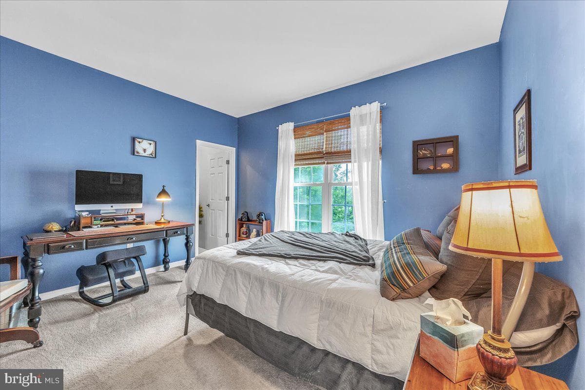 254 Whitworth Drive photo 8
