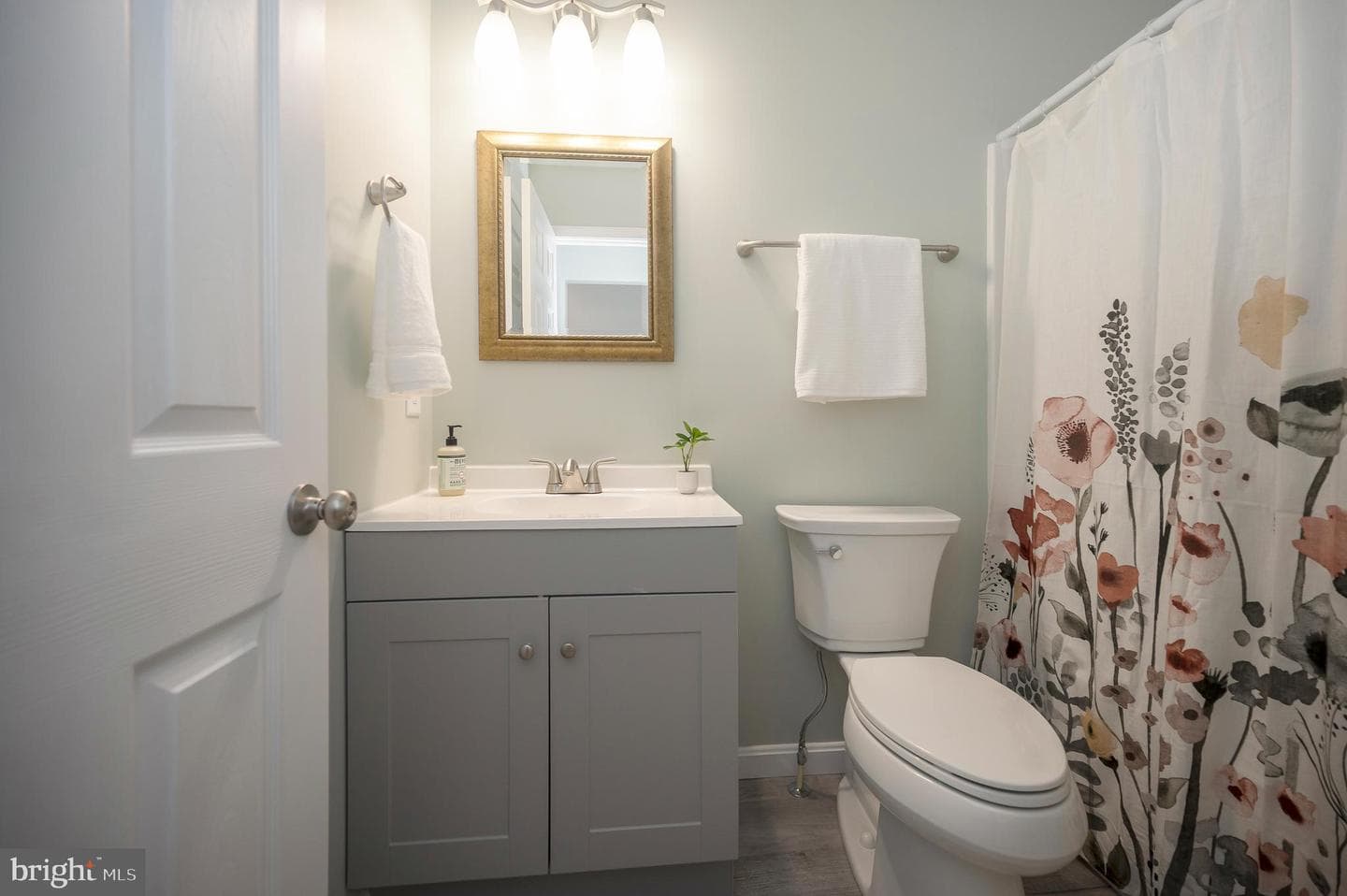 325 Elmwood Drive photo 47