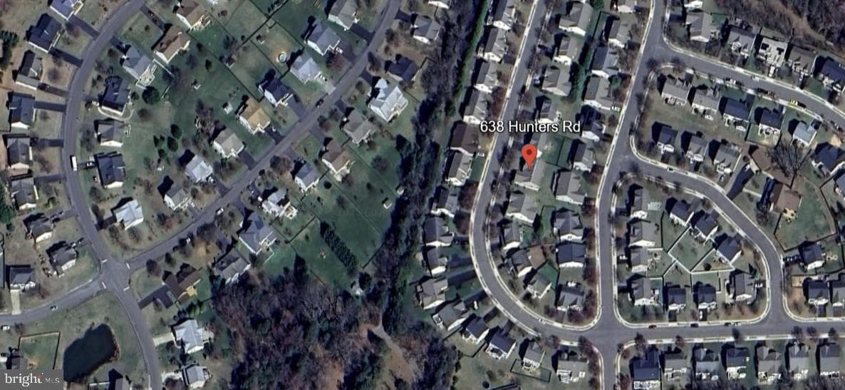 638 Hunters Road photo 42