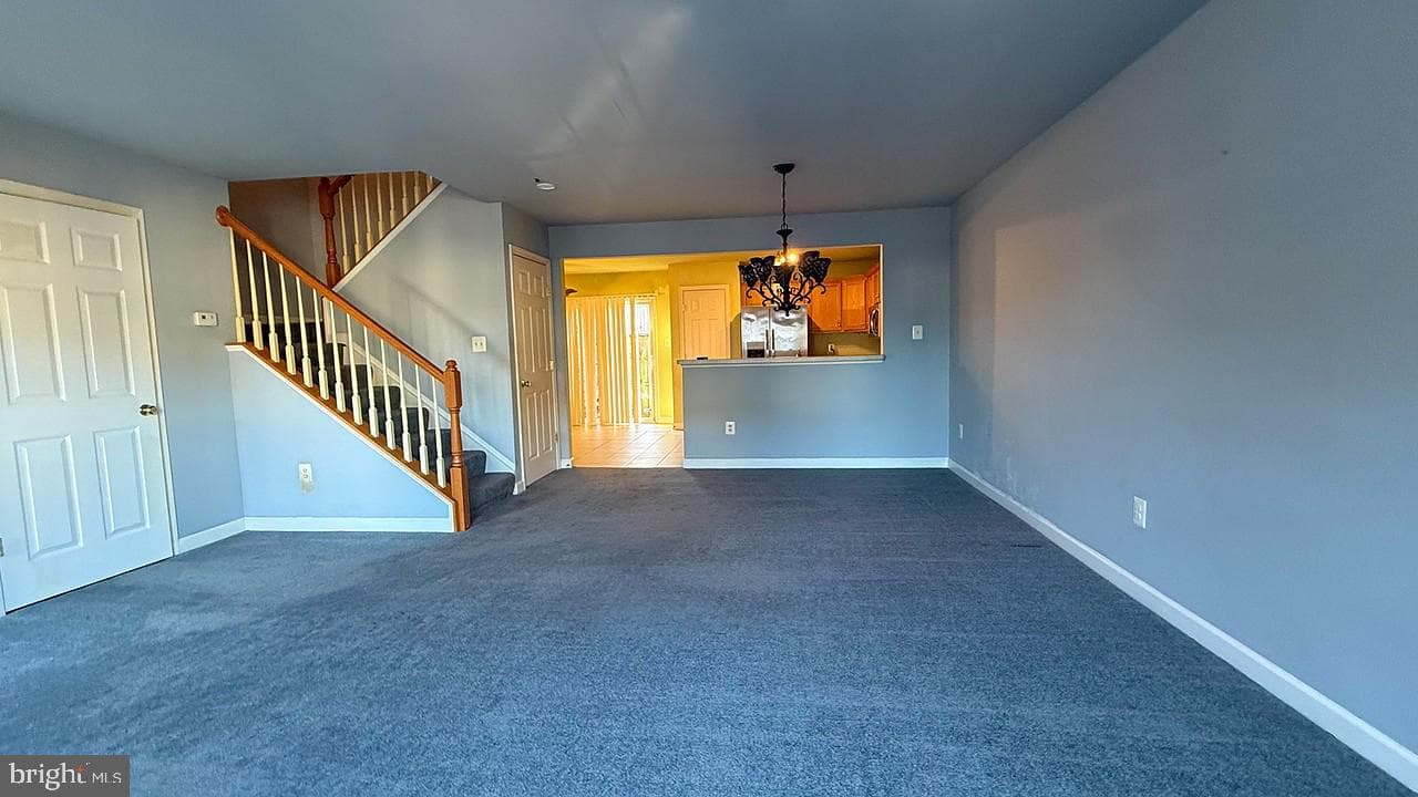 805 Gallows Court photo 2