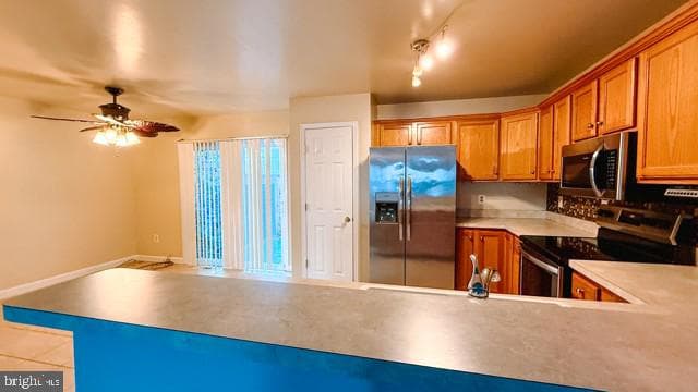 805 Gallows Court photo 7